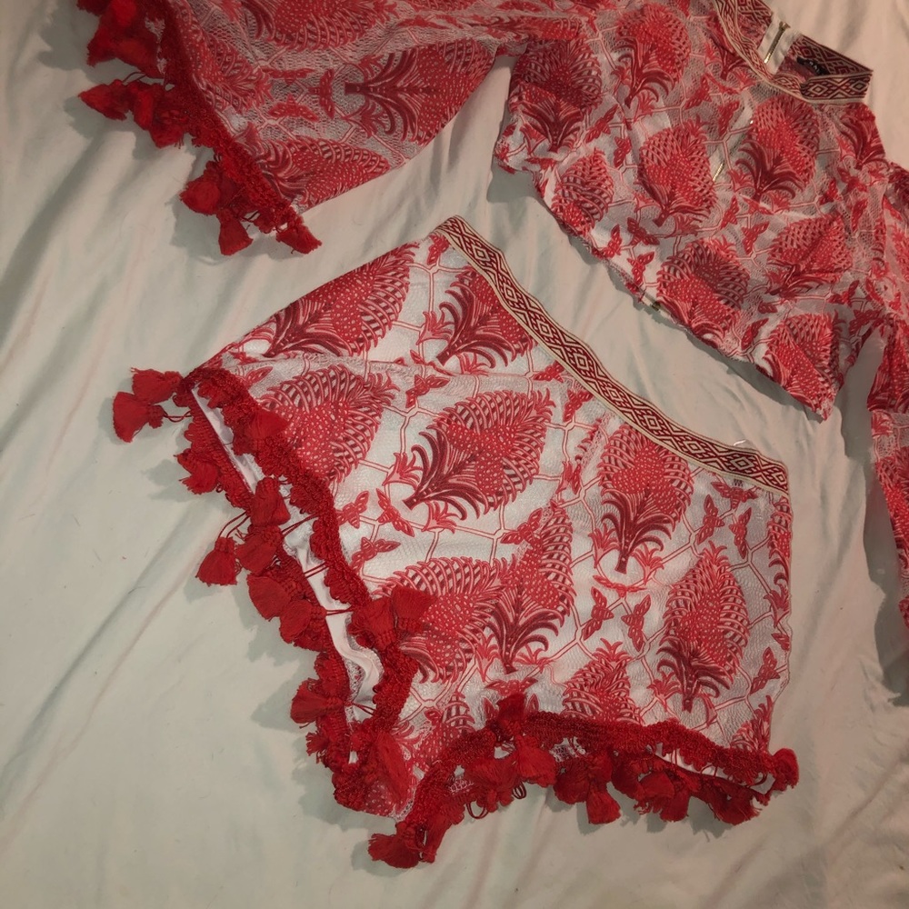 💃🏼Two Piece Tassel Short Set💃🏼 - Picture 6 of 8